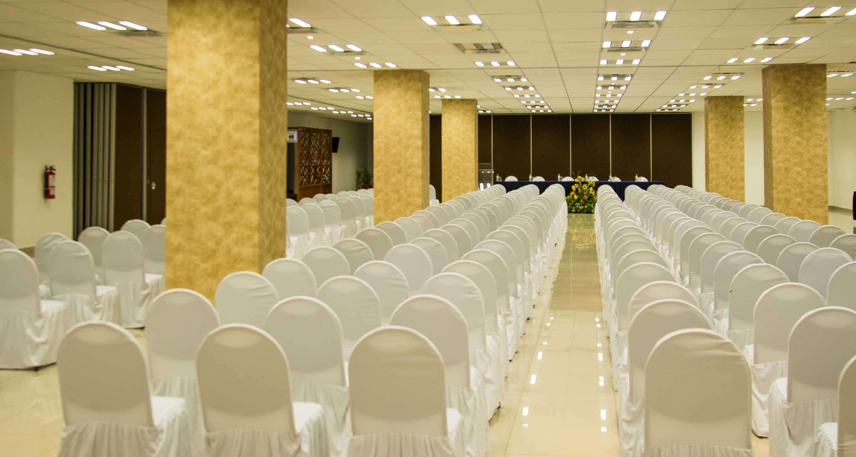 Grand Cantalagua Hotel Morelia, BW Signature Collection Exteriör bild The main conference hall