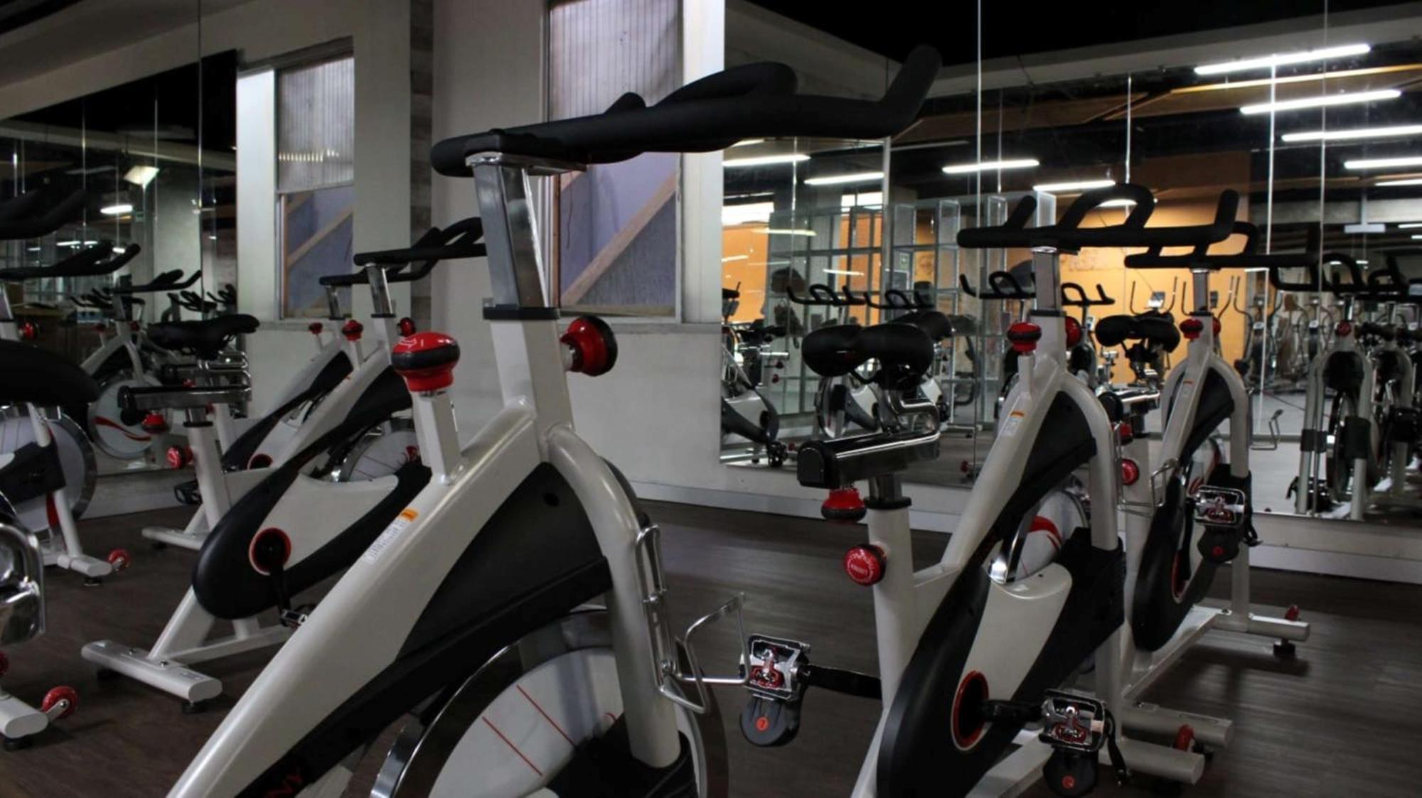 Grand Cantalagua Hotel Morelia, BW Signature Collection Exteriör bild Indoor cycling bikes