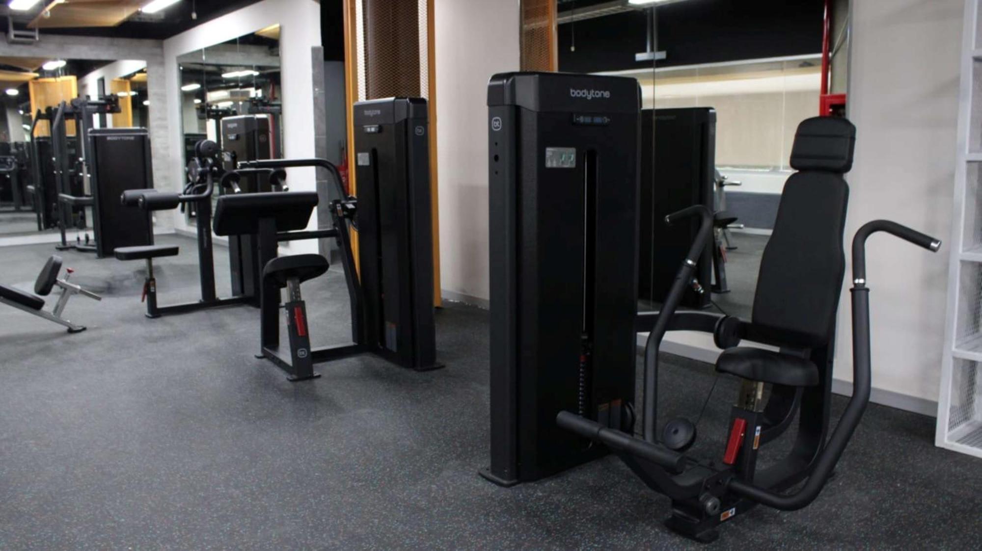 Grand Cantalagua Hotel Morelia, BW Signature Collection Exteriör bild A leg press machine