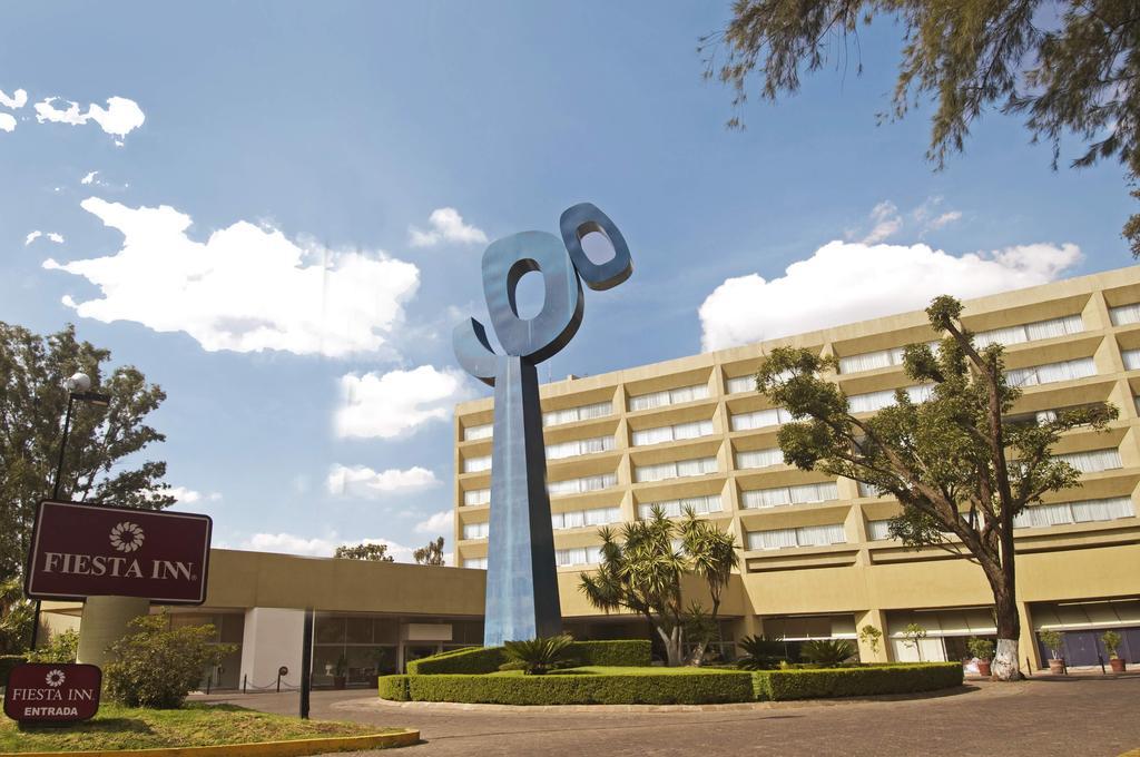 Grand Cantalagua Hotel Morelia, BW Signature Collection Exteriör bild The sculpture in 2018